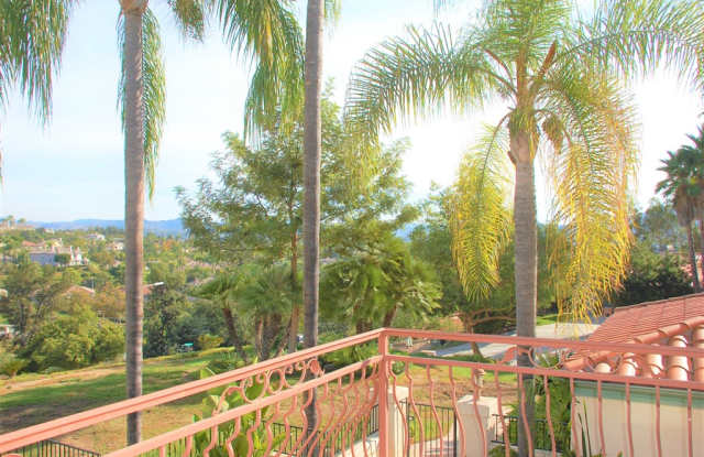 3193 Avenida Hacienda Gallery 2