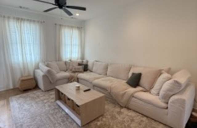 2119 W Parnell Dr. 2 Gallery 2