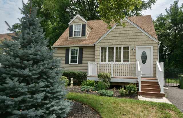 11 MASSACHUSETTS Avenue photos photos