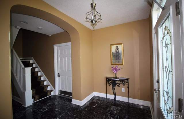3633 Ault Park Avenue Gallery 4