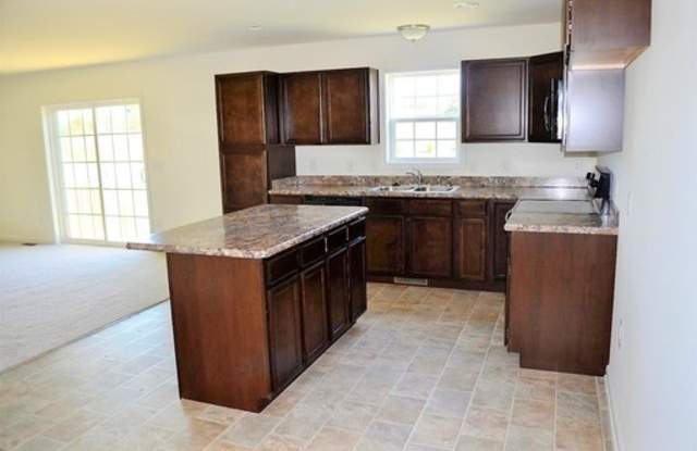 Waters Edge Townhome - Coming Soon! Gallery 4