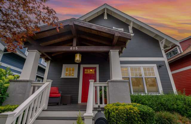 605 20th Ave photos photos