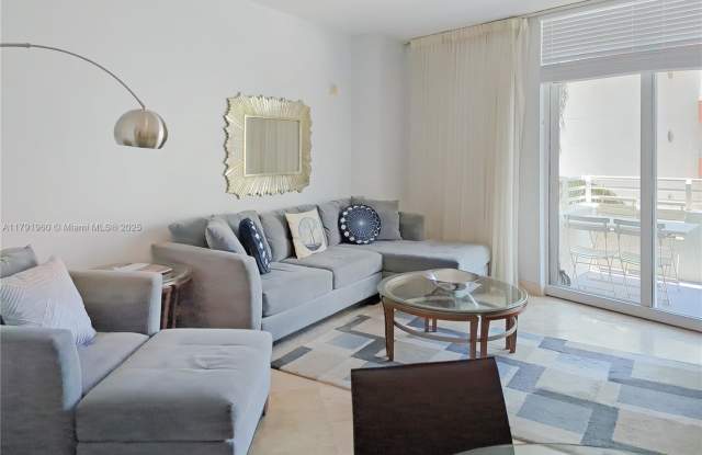 225 Collins Avenue photos photos