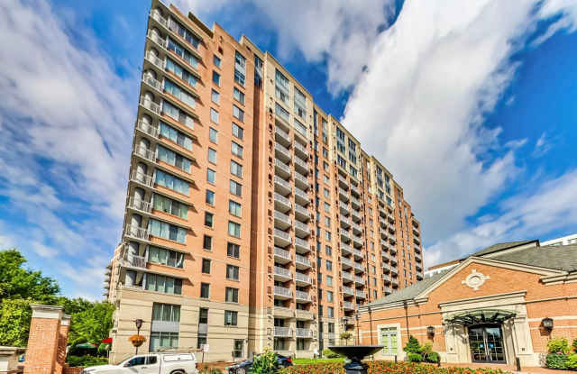 Luxury 2BD/2BA in The Gallery - Across from PIKE  ROSE + White Flint Metro photos photos