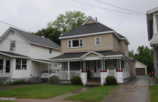 830 Vischer Avenue photos photos