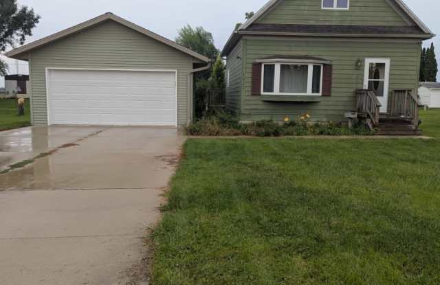 1075 Grove Ave photos photos