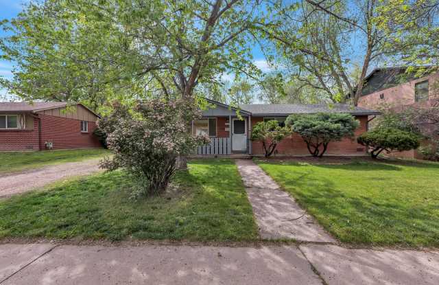 3 bedroom home in Boulder! Available Mid August!! - 995 36th Street, Boulder, CO 80303