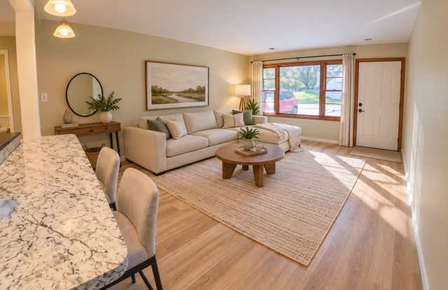 Remodeled & Pet-Friendly Near Campus + Washer/Dryer Included + Off-Street Parking! Available November 2nd! Gallery 1