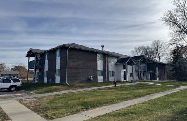 16720 Brunswick Avenue Southeast - 205 photos photos