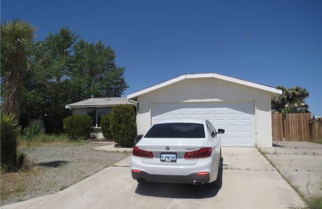 9888 Forest Court - 9888 Forest Court, Adelanto, CA 92301