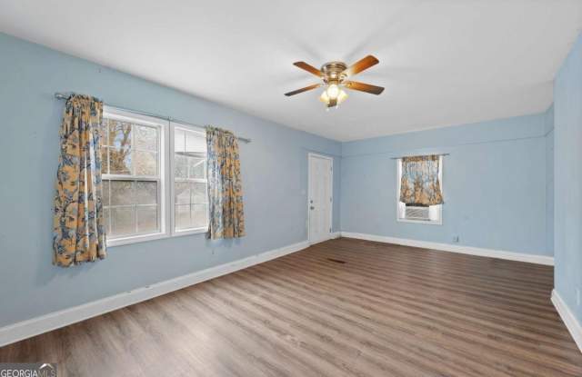 1124 Graymont Drive SW Gallery 4