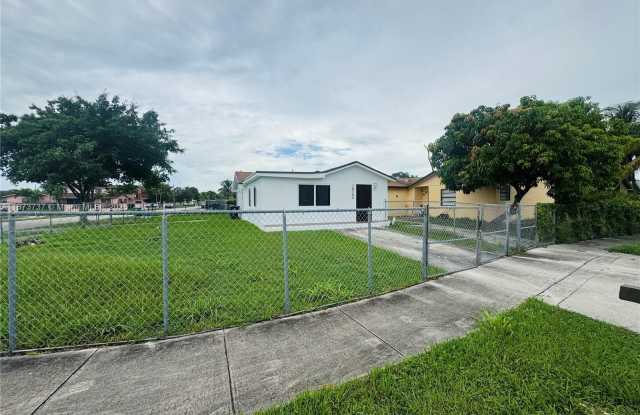 18742 SW 113th Ave photos photos