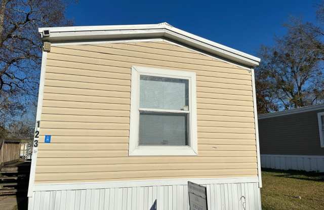 5700 Bell Road photos photos