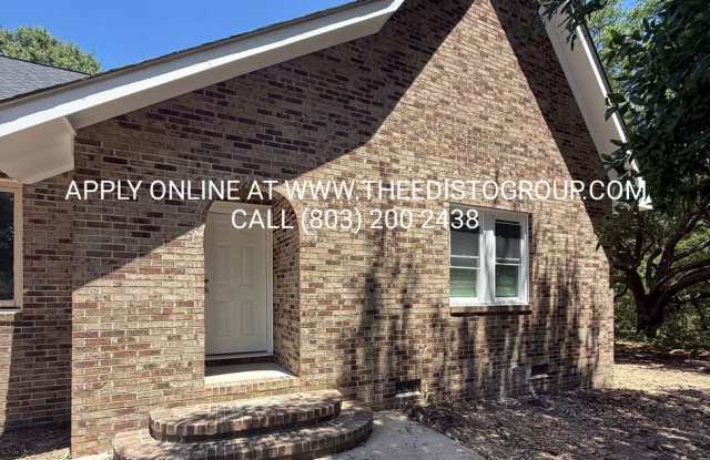 Updated 2BR Home with Large Yard & Carport Near Town - 4100 Stillwood Circle, Orangeburg County, SC 29118