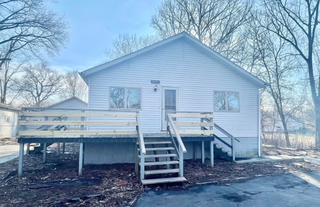 5651 Mulberry Ave - 5651 Mulberry Avenue, Portage, IN 46368