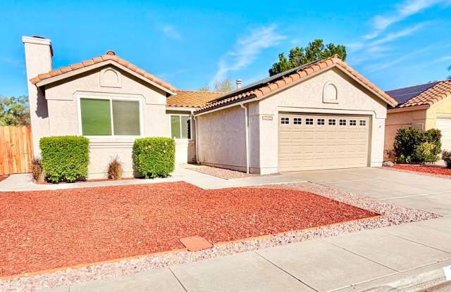 Wonderful Single-Story Home in the Darling Lake Rancho Viejo HOA Community of Fallbrook! photos photos