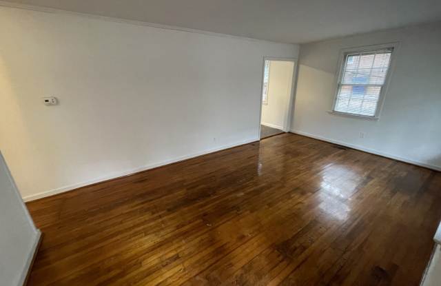 2 Bd 1 Ba Ranch Gallery 4