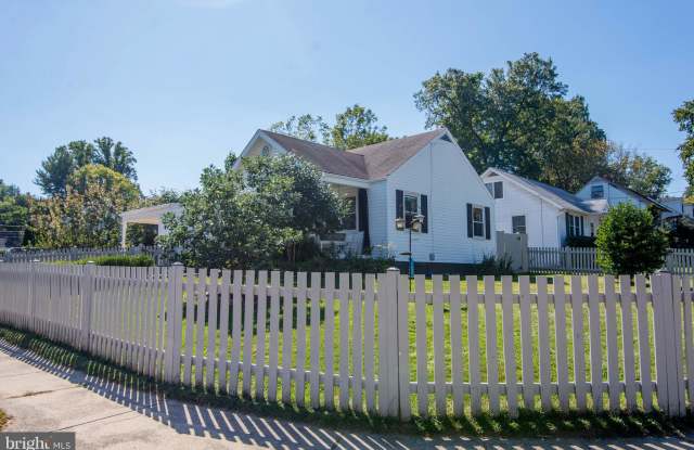 3100 GREENWAY BOULEVARD Gallery 2