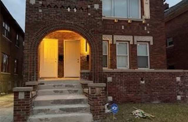 3747 Tyler Street photos photos