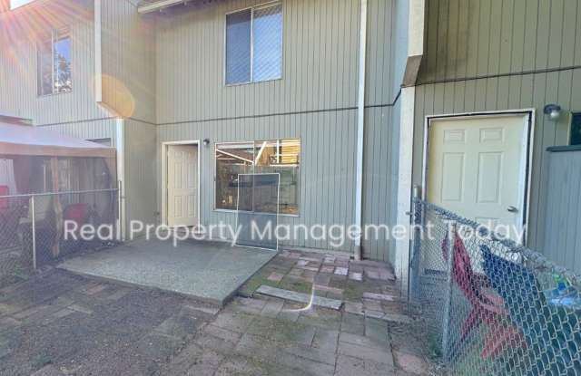 8410 27th St W - Gallery 3
