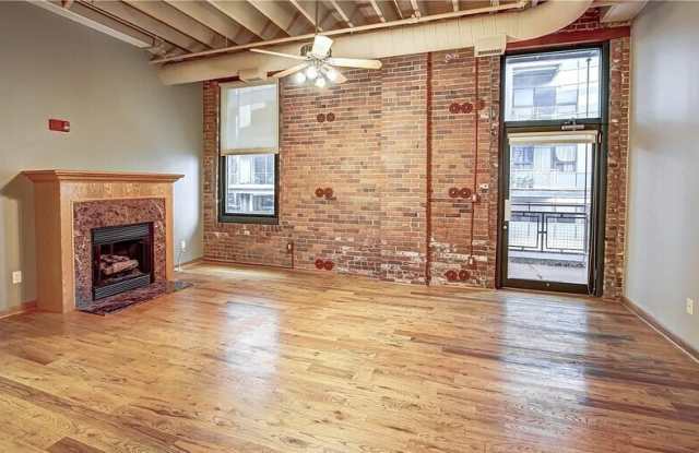 635 W Lakeside Ave Gallery 3