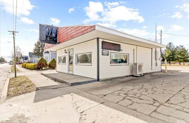406 N Main Street Gallery 3