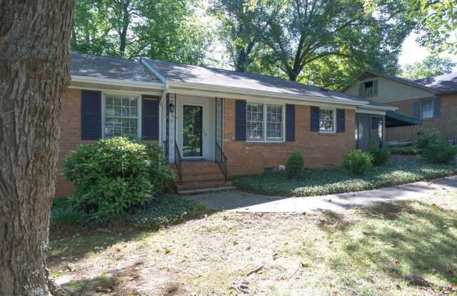 Gorgeous 3 bed 2 bath home with finished basement/carport in NW Greensboro! Lawn care included. photos photos