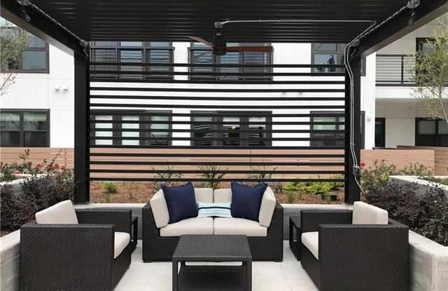 1011 S Pearl Expy Gallery 3