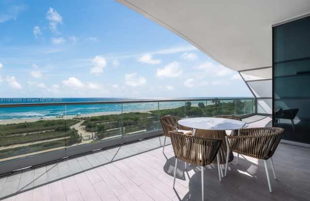 9349 Collins Ave photos photos