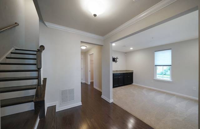 Luxury 3 Bedroom 4 Bath Townhome in Atwater Community Gallery 4