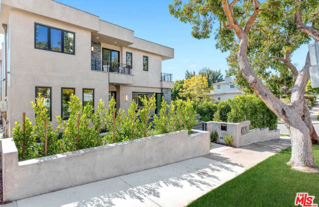 10670 ASHTON Avenue Gallery 4