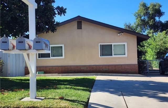 35187 Avenue C photos photos