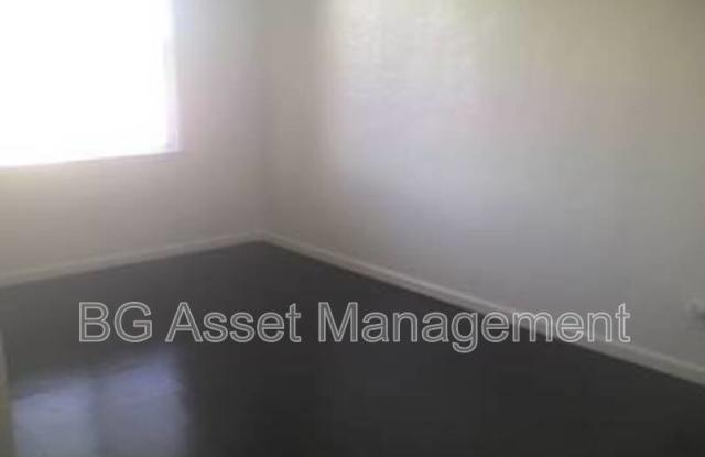 1407 Visalia Avenue Gallery 4