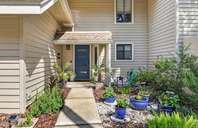 202 VISTA LAGOON Court Gallery 4