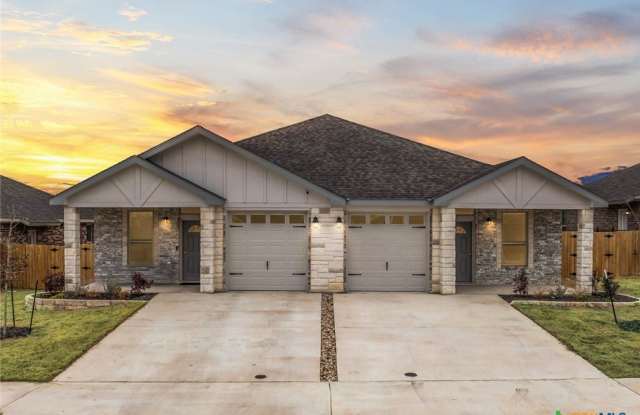 5221 Rose Garden Loop photos photos