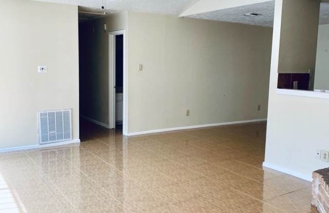 5431 Regal Ridge Gallery 2