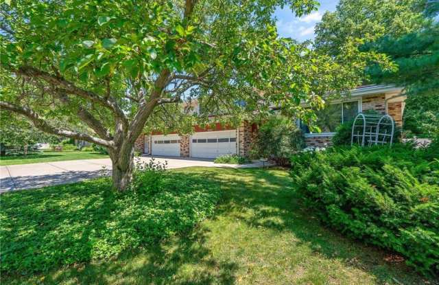 5207 Grandview Lane Gallery 3