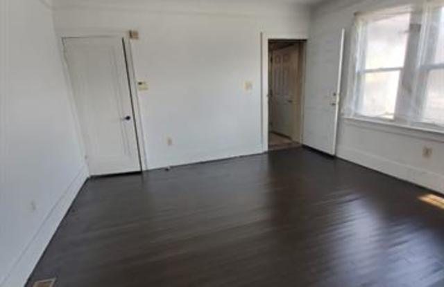 8615 INDIANA Street Gallery 2