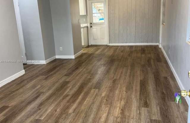 130 NE 171st Ter photos photos 130 NE 171st Ter photos photos