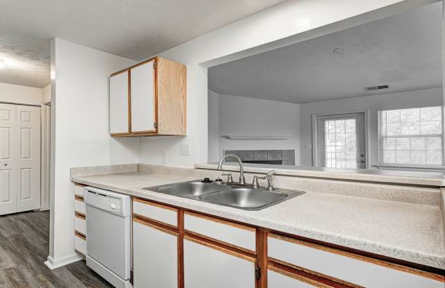 BayShore Apartments Gallery 4