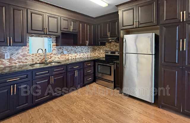 1459 MacArthur Blvd photos photos