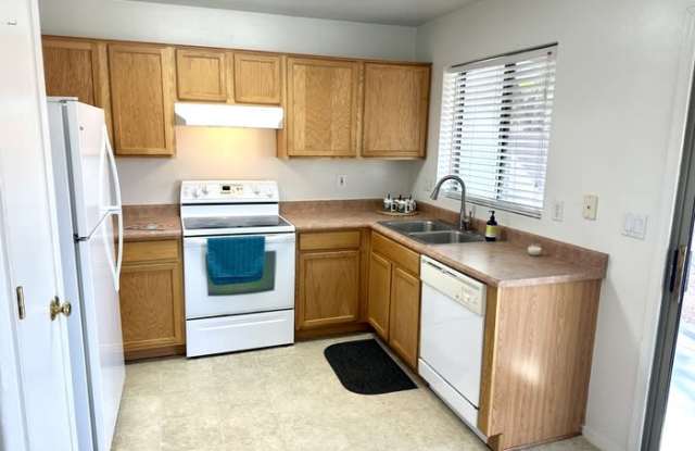 14829 West Redfield Road Gallery 4