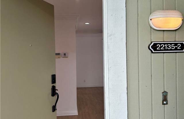 22135 Burbank photos photos