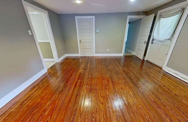 Single Family Farm Home Gallery 4