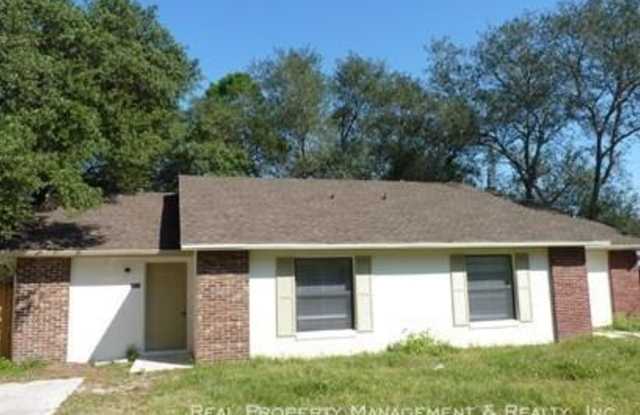 2532 Kamnic Ct. - 2532 Kamnic Court, Goldenrod, FL 32792