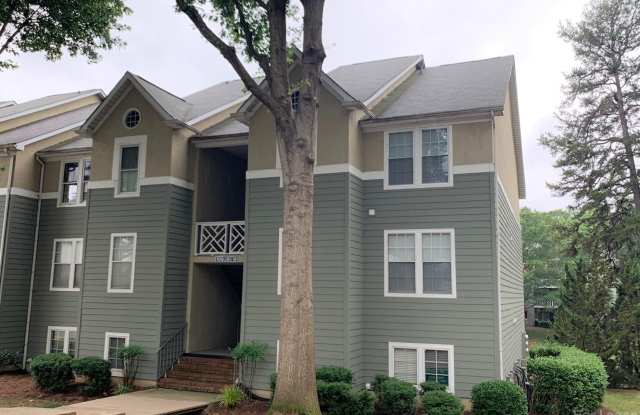 19909 Henderson Road Gallery 2