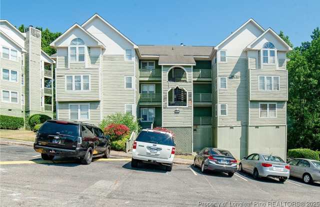 974 Stewarts Creek Drive unit: 8 photos photos