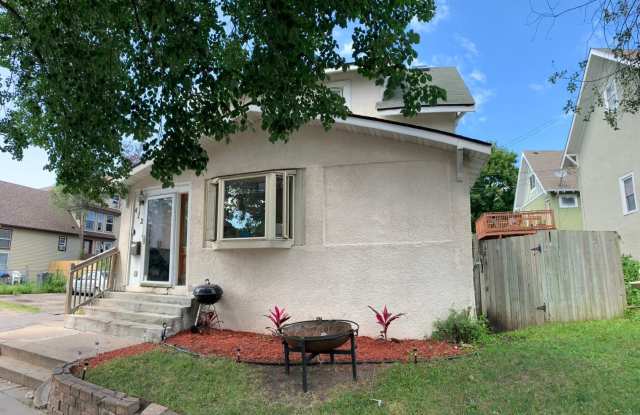 Beutiful  Large single Home photos photos