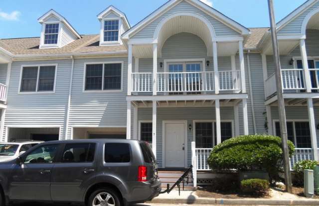 5 Windjammer Ct - 5 Windjammer Court, Atlantic City, NJ 08401