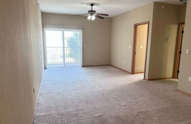 951 NE Deer Creek Dr Gallery 4